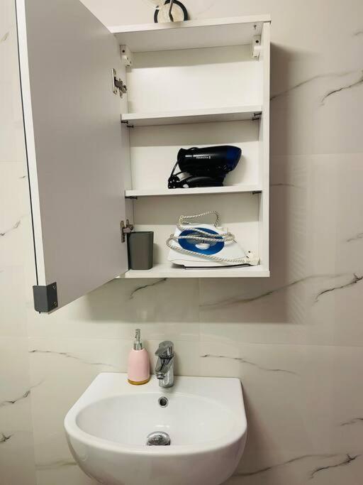 Lavender Luxury Apartment 拉迪亚 外观 照片