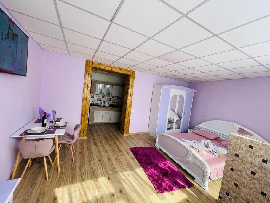 Lavender Luxury Apartment 拉迪亚 外观 照片