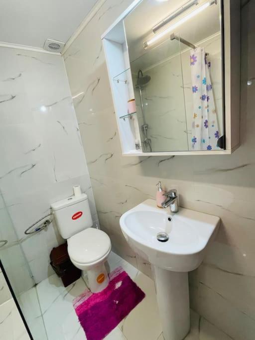 Lavender Luxury Apartment 拉迪亚 外观 照片
